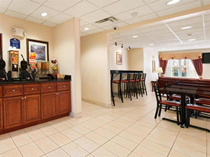 Microtel & By Wyndham Hotel