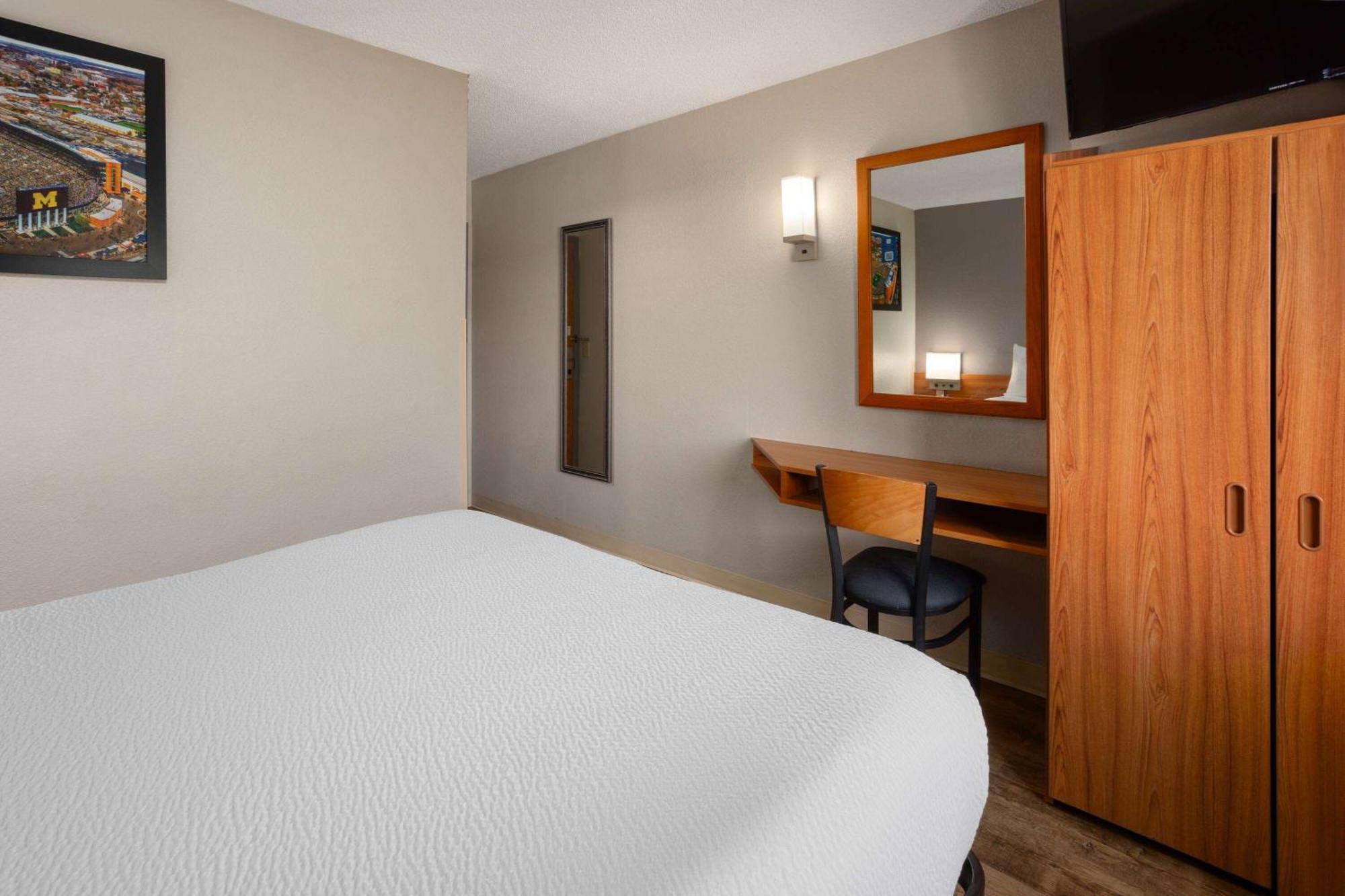 Microtel & By Wyndham Hotel Ann Arbor
